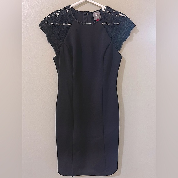 Vince Camuto Black Lace & Scuba Sheath Dress size 6 women